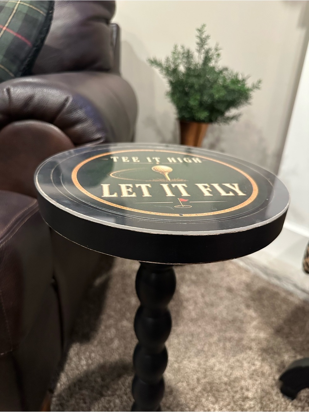 Tee It High Let It Fly Golf Drink Table - Modern Whiskey Martini Stand - Picture 3 of 8